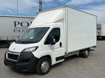 Лекотоварен автомобил фургон PEUGEOT Boxer