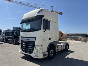 Влекач DAF XF 460