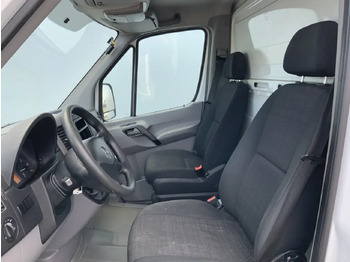 Лизинг на Mercedes-Benz Sprinter 311 2.2 CDI 366 ijsAuto - 40 C. Deuren 10 Euro 6 Mercedes-Benz Sprinter 311 2.2 CDI 366 ijsAuto - 40 C. Deuren 10 Euro 6: снимка 4