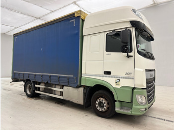 Камион с брезент DAF XF 460 Super Space Cab: снимка 3