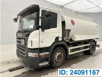 Камион цистерна SCANIA P 230