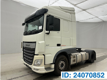 Влекач DAF XF 450