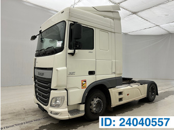 Влекач DAF XF 460