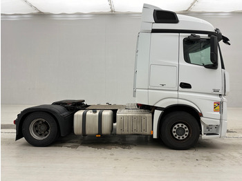 Влекач Mercedes-Benz Actros 1942: снимка 4