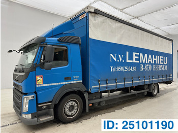 Камион с брезент VOLVO FM 330