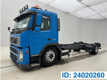 Шаси кабина VOLVO FM9 260