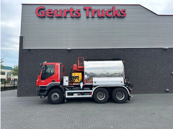 Камион IVECO Trakker