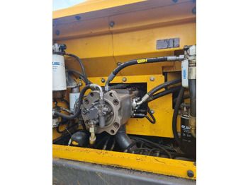 Верижен багер VOLVO EC 210 C long boom 15m: снимка 3 Верижен багер VOLVO EC 210 C long boom 15m: снимка 3