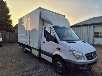 Лекотоварен автомобил фургон MERCEDES-BENZ Sprinter 516