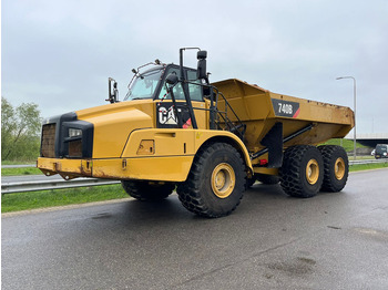 Съчленен самосвал CATERPILLAR 740B