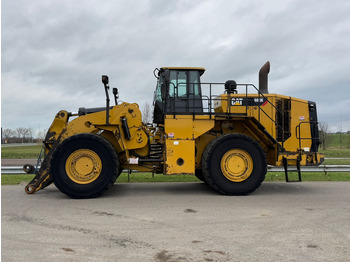 Колесен товарач CATERPILLAR 988K