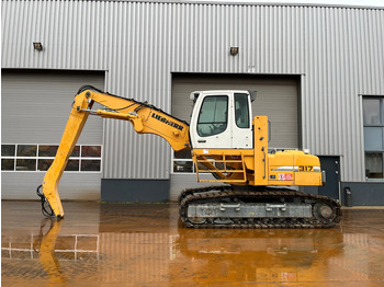 Багер за манипулиране на материали LIEBHERR R 317