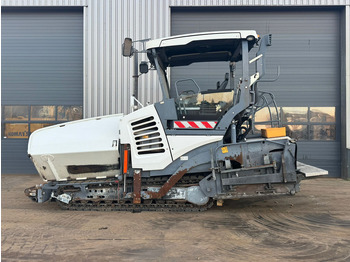 Асфалтополагач VÖGELE