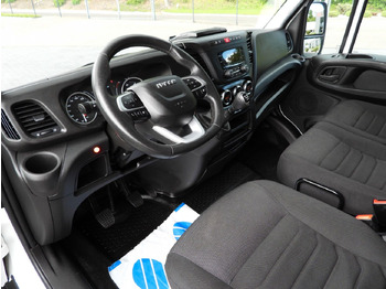 Лизинг на  Iveco DAILY 35S18 PRITSCHE PLANE AUFZUG 8 PALETTEN Iveco DAILY 35S18 PRITSCHE PLANE AUFZUG 8 PALETTEN: снимка 2