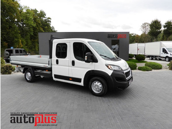 Бус с двойна кабина PEUGEOT Boxer