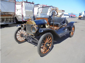 Лек автомобил FORD