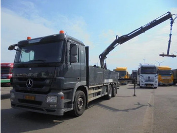 Камион с кран MERCEDES-BENZ Actros 2532