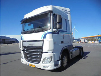 Влекач DAF XF 440
