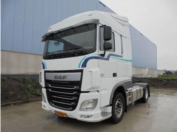Влекач DAF XF 440