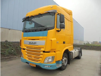 Влекач DAF XF 440
