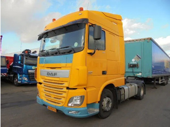 Влекач DAF XF 440