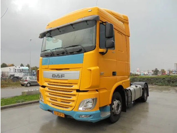 Влекач DAF XF 440