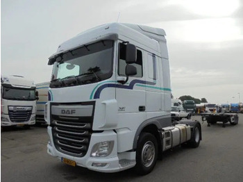 Влекач DAF XF 440