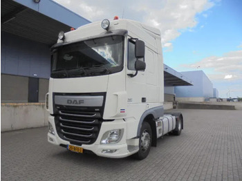 Влекач DAF XF 440