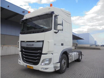 Влекач DAF XF 460