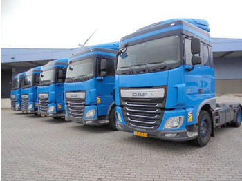 Влекач DAF XF 106