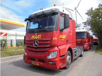 Влекач MERCEDES-BENZ Actros 1943
