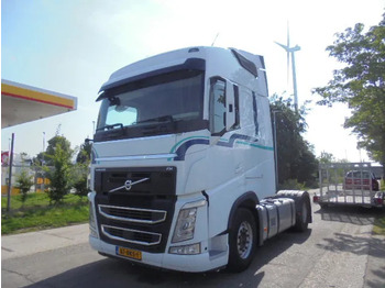 Влекач VOLVO FH 420