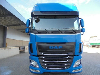 Влекач DAF XF 106.460: снимка 2