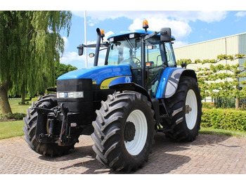 Трактор NEW HOLLAND TM