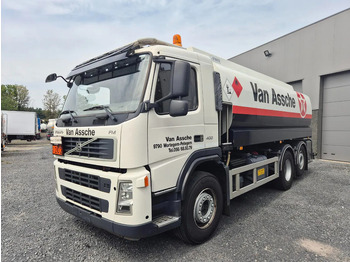 Камион цистерна VOLVO FM 400