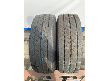 Гума за Камион Goodyear Goodyear 265/70R17.5 KMax S 139/136 M M+S 3PMSF gebruikte set: снимка 2 Гума за Камион Goodyear Goodyear 265/70R17.5 KMax S 139/136 M M+S 3PMSF gebruikte set: снимка 2