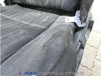 Седалка за Камион Mercedes-Benz Actros MP4 Chauffeursstoel Mercedes A 960 910 47 01: снимка 5