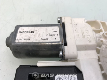 Резервни части за Камион Renault T-Serie: снимка 2