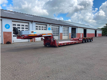 Нискорамна площадка полуремарке GOLDHOFER STZ