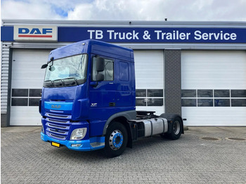 Влекач DAF XF 440