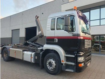 Мултилифт с кука камион MAN