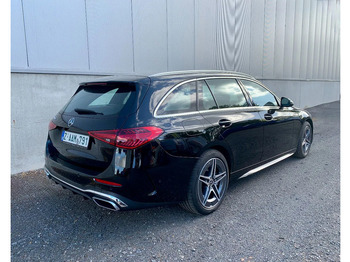 Лек автомобил Mercedes-Benz C-Klasse 300*Parktronic*Thermatic*Distronic*Rijstrookassistent*Panoramische dak*: снимка 2