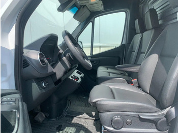 Товарен бус Mercedes-Benz Sprinter 317 CDI*L2H2*TREKHAAK 3,5TON*ACHTERUITRIJCAMERA*NAVI*: снимка 3