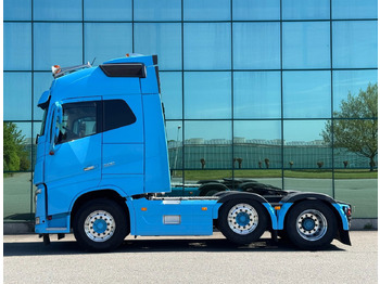 Влекач Volvo FH 500 6X2 Full AIR 671.000 KM 2x Tanks TOP Condition NL Truck: снимка 2