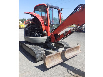 Мини багер JCB
