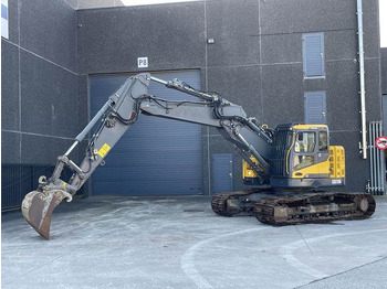 Верижен багер VOLVO ECR235DL
