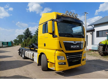 Мултилифт с кука камион MAN TGX 26-500 Hakowiec oś skrętna: снимка 4