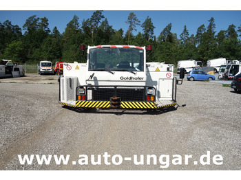 Влекач на самолети GOLDHOFER AST-1 A500 Baujahr 1999 Push-Back towbarless Pushback Liebherr used GSE: снимка 2 Влекач на самолети GOLDHOFER AST-1 A500 Baujahr 1999 Push-Back towbarless Pushback Liebherr used GSE: снимка 2