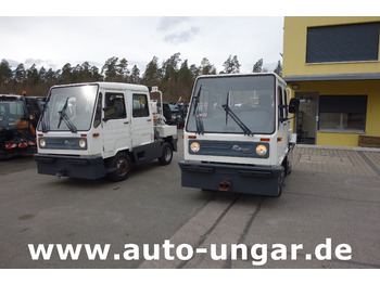 Влекач на самолети MULTICAR