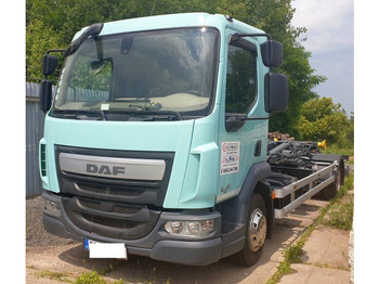 Мултилифт с кука камион DAF LF 180